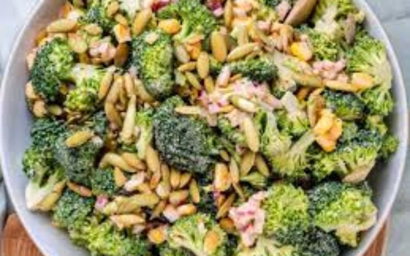 Best Salad Recipes | 10 Easy & Healthy Homemade Salads broccoli crunch salad
