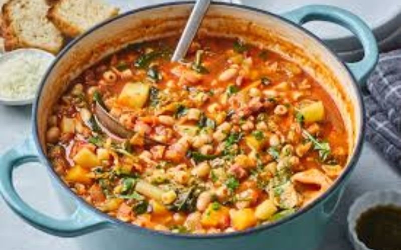 10 Soup Recipies | Easy, Delicious & Healthy Soups Guide minestrone soup