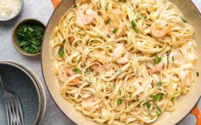 20 Easy Shrimp Recipies You Must Try at Home shrimp alfredo pasta