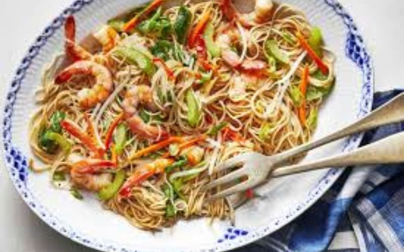 20 Easy Shrimp Recipies You Must Try at Home shrimp chow mein