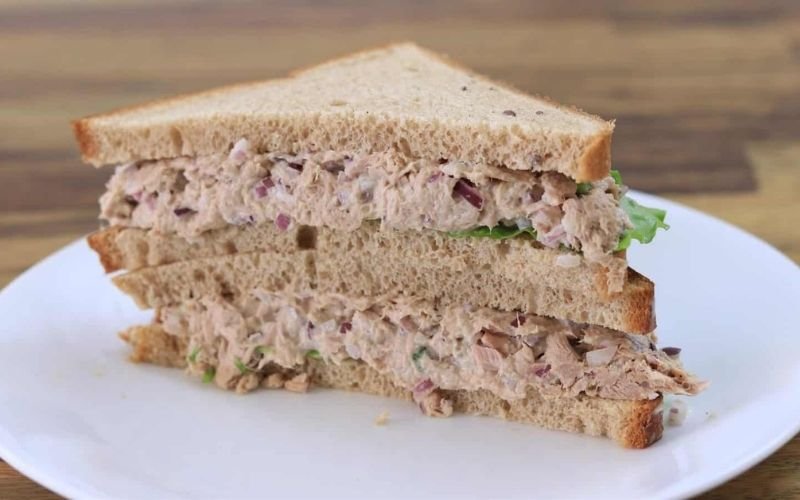 healthy & high protein tuna sandwich